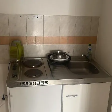 Zimmervermietung Apartmanhotel *